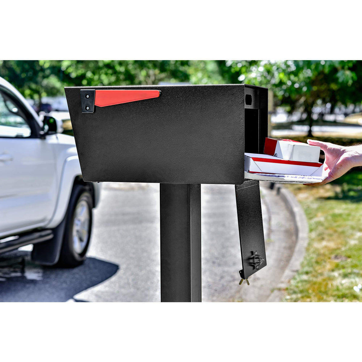 Mail Boss 7536 Street Safe Latitude wafer lock close-up highlights drill resistance.