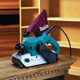 Makita 9403 four-inch belt in action for fast material removal