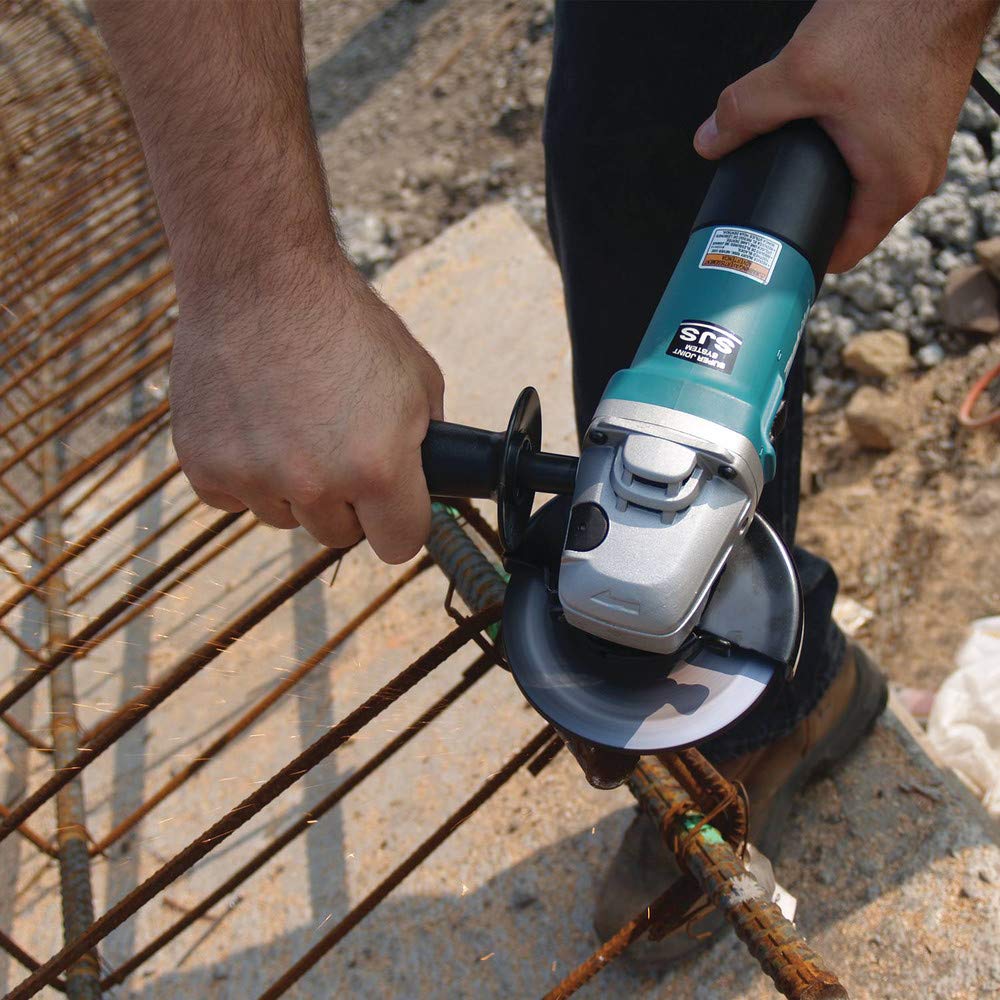 Makita 9564CV electronic limiter helps prevent overload and burnout.