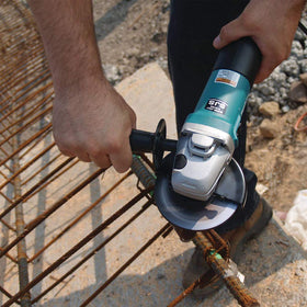 Makita 9564CV electronic limiter helps prevent overload and burnout.