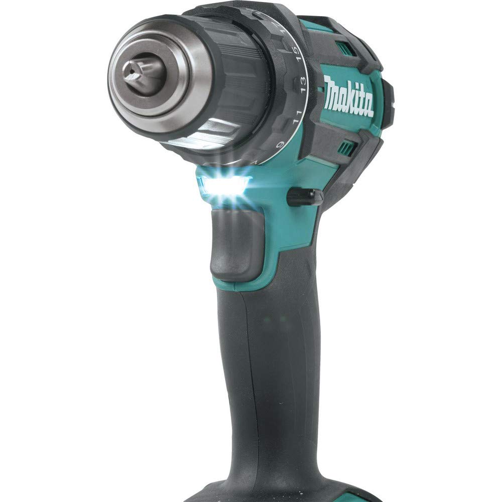 Makita CT225SYX Star Protection technology supports safe operation during demanding tasks.