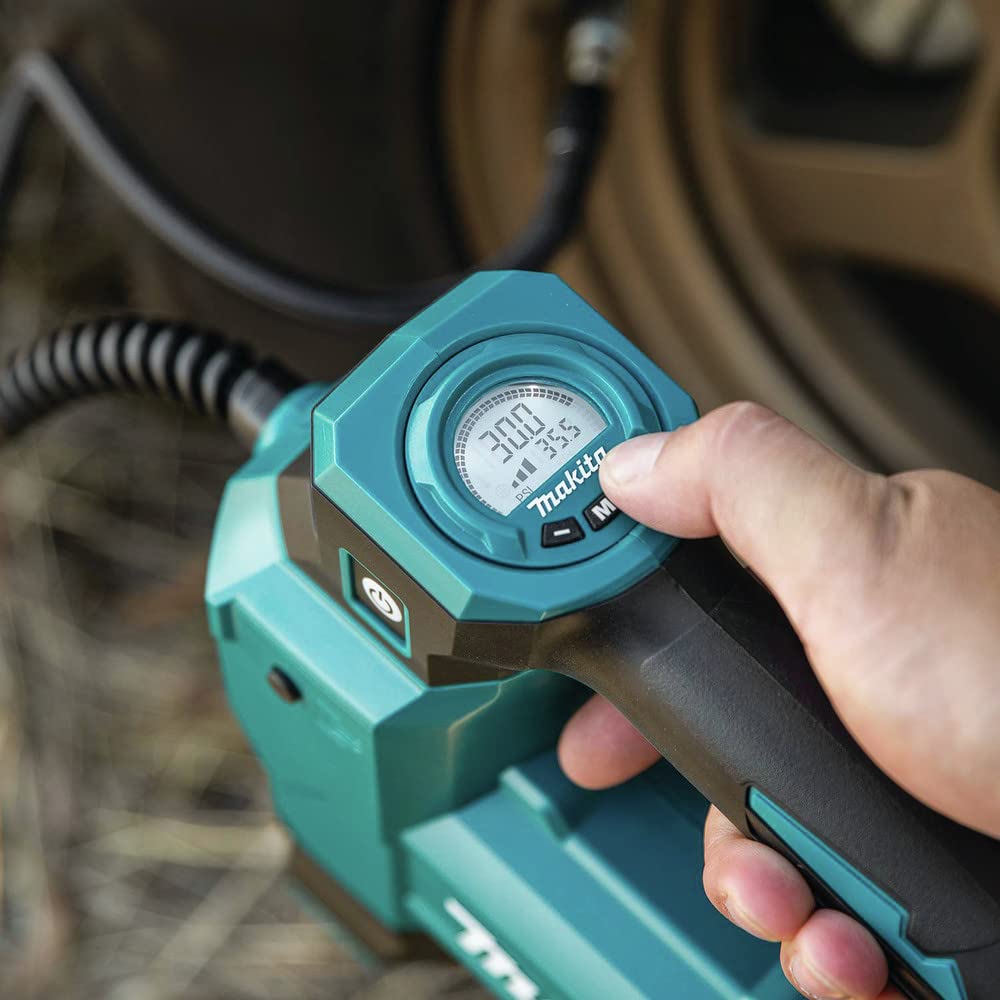 Makita DMP181ZX inflator compact design supports easy storage and transport.