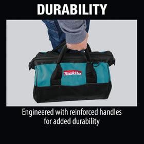 Makita bag zipper closure close-up showcasing smooth operation