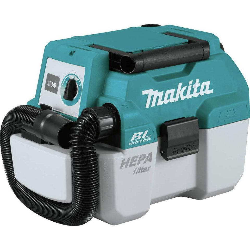 Makita XCV11Z compact design for easy job-site mobility.