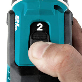 Makita XFD131 battery charges in 30 minutes to get back to work.