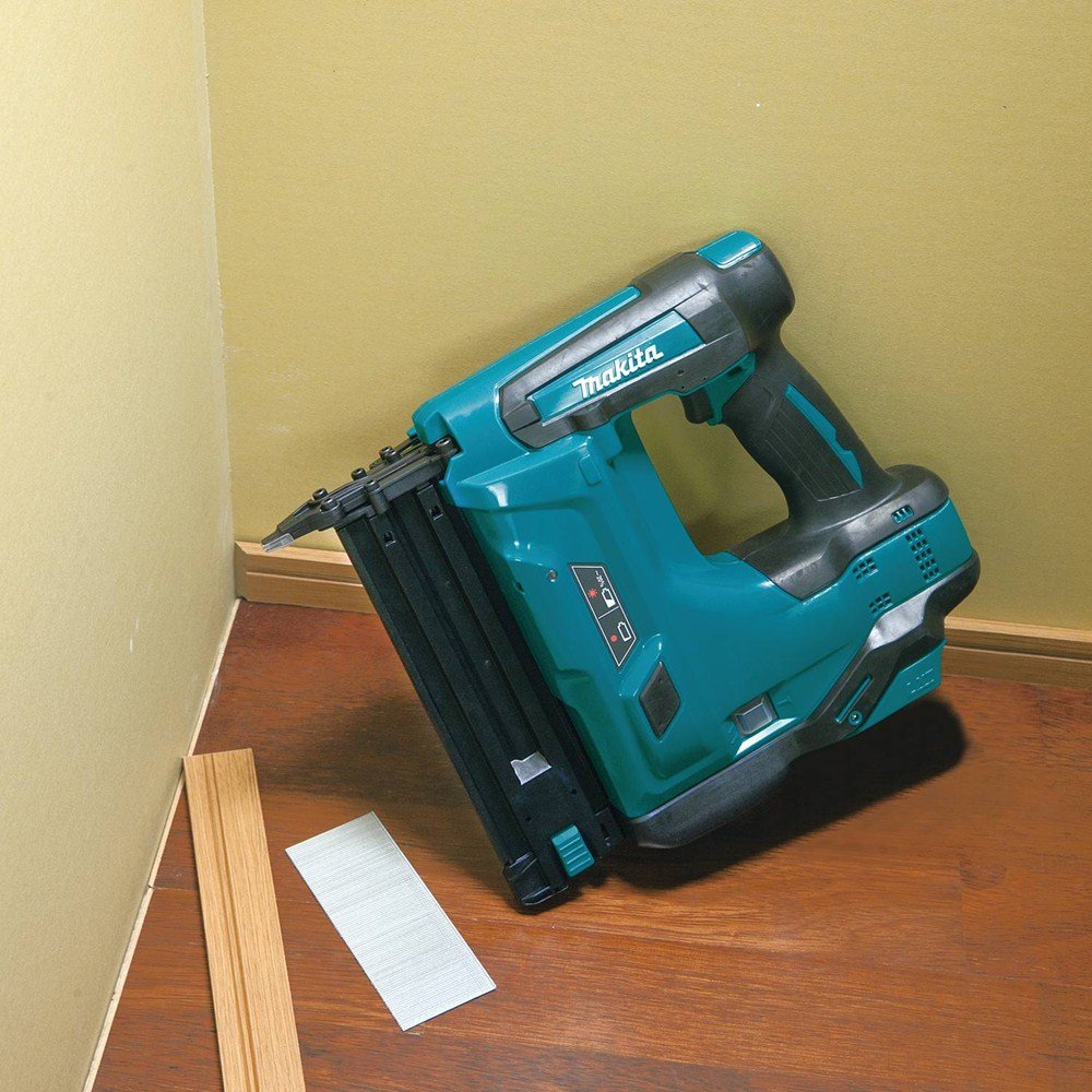 XNB01Z brad nailer with loaded magazine for rapid nail placement