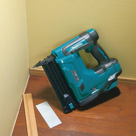 XNB01Z brad nailer with loaded magazine for rapid nail placement