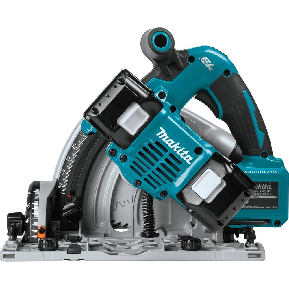 Makita XPS01PTJ near-wall cutting capability for tight spaces