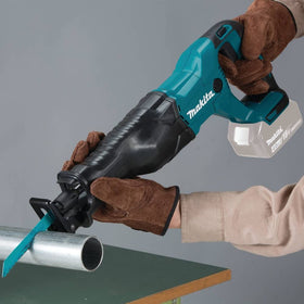 Makita XRJ04Z reduced vibration for smoother operation