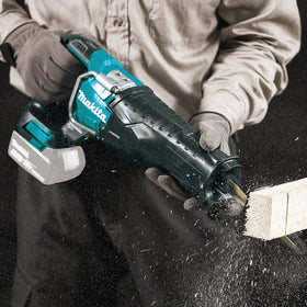 Makita XRJ05Z 1-1/4 inch stroke capacity for faster cutting