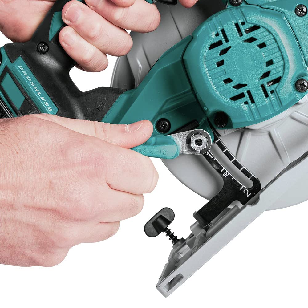 Makita XSH03Z delivers up to 5,000 RPM for rapid cuts