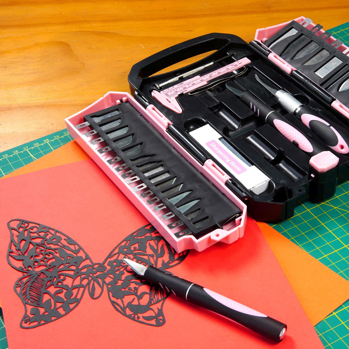 MANUFORE organized storage keeps blades safe and accessible