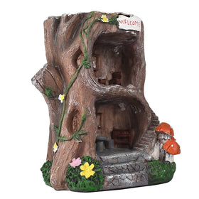 MARYTUMM night-time garden decor glows softly on patios.