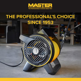 Master Heavy Duty Utility Blower built-in circuit breaker for safety in demanding environments.