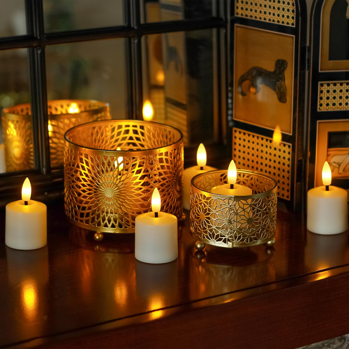 Mavandes tea light candle with remote control enables easy on/off and mood-lighting control.