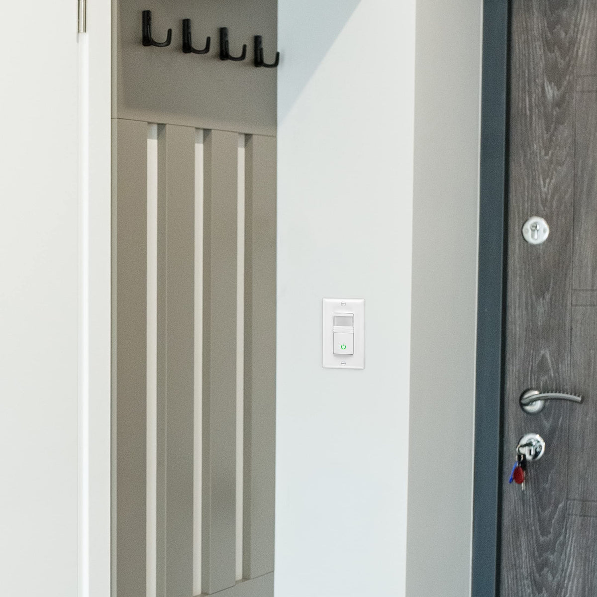 Maxxima compatible with single-pole or 3-way configurations for flexible wiring.