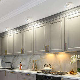 Maxxima damp-rated downlight suitable for damp areas.