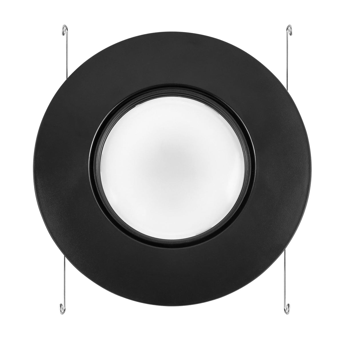 Maxxima E26 quick-connect adaptor enables simple installation