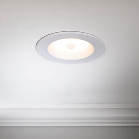 Maxxima five CCT switch allows warm to cool color tones.