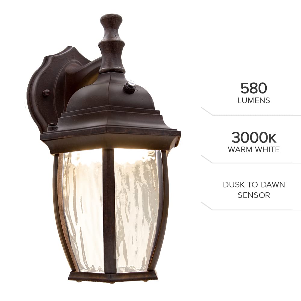 Maxxima dusk-to-dawn sensor automatically lights the area at dusk and saves energy.