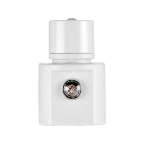 MLN-16 six-pack provides versatile bedroom lighting setup