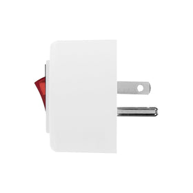 Maxxima triple-outlet expansion turns one outlet into three sockets.