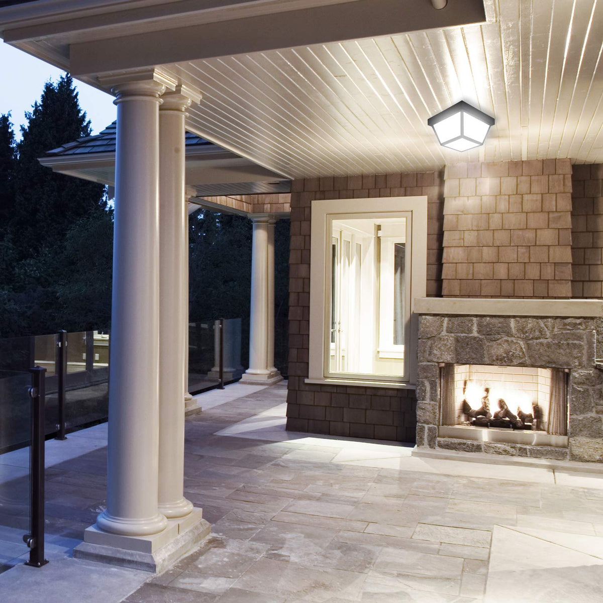 Maxxima warm white 3000K LED outdoor light delivering 1,000 lumens