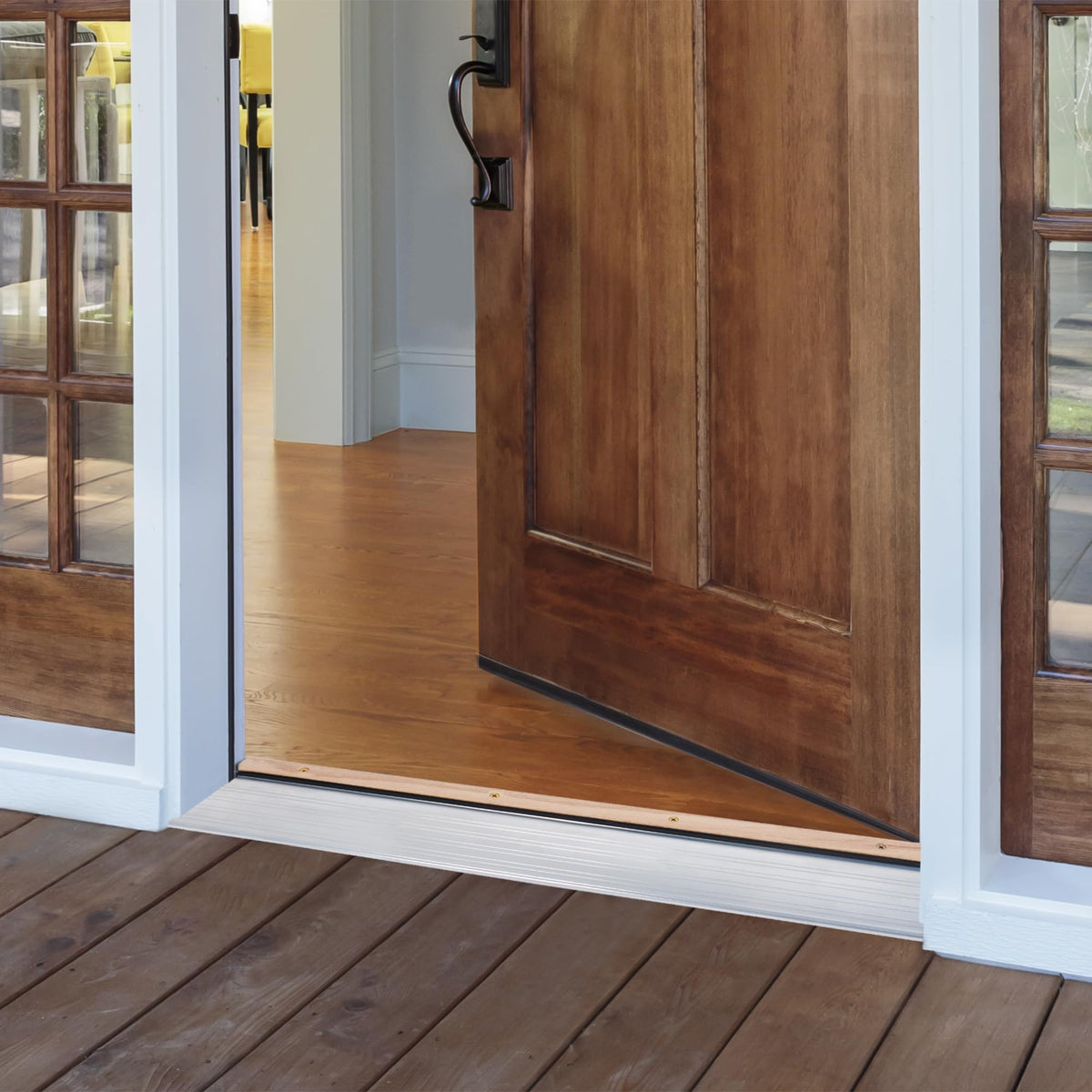 M-D 78600 oak wood detail highlights sturdy, attractive transition