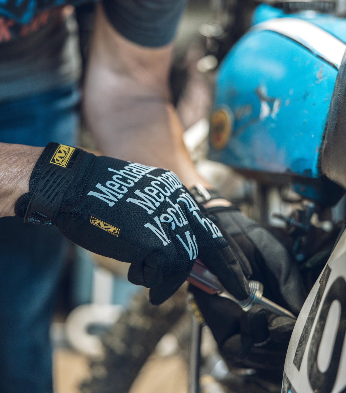 Mechanix Wear Original Glove is machine washable for easy maintenance