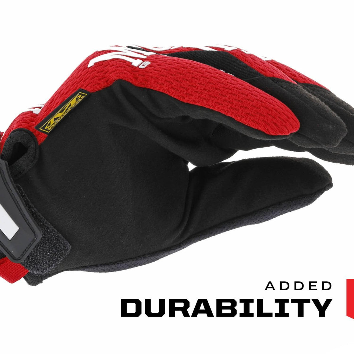 Freedom-Flex cuff supports dexterity and prevents bunching.