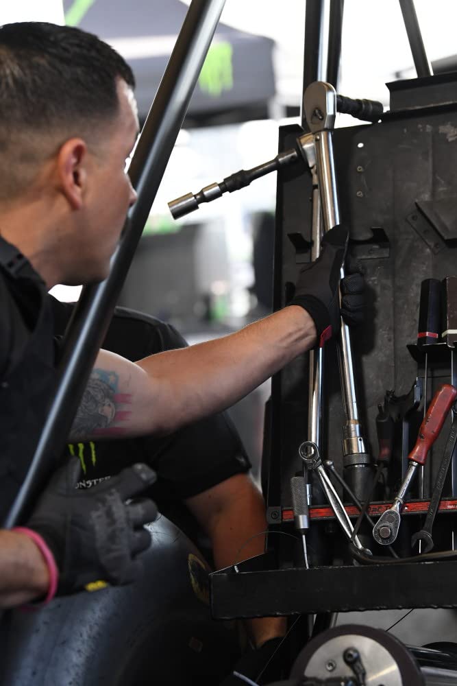 Mechanix Wear Specialty Grip Gloves versatile home and automotive tasks with reliable protection.