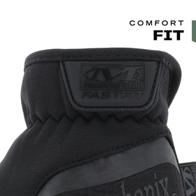 Mechanix Wear TrekDry cooling on back of hand during tasks.