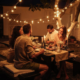 Meconard G40 warm white glow ideal for gatherings and patios