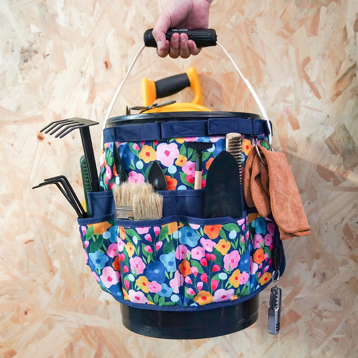MELOTOUGH bucket caddy organizer water-resistant fabric for outdoor use