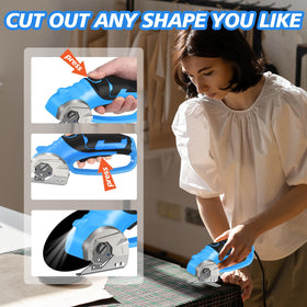 Mershca kit includes extra blade and USB cable for ready-to-cut projects.