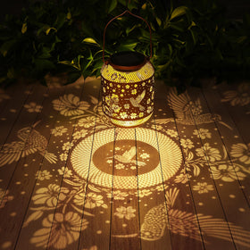 MESONDONA outdoor lantern is IP65 waterproof for rain-ready garden lighting