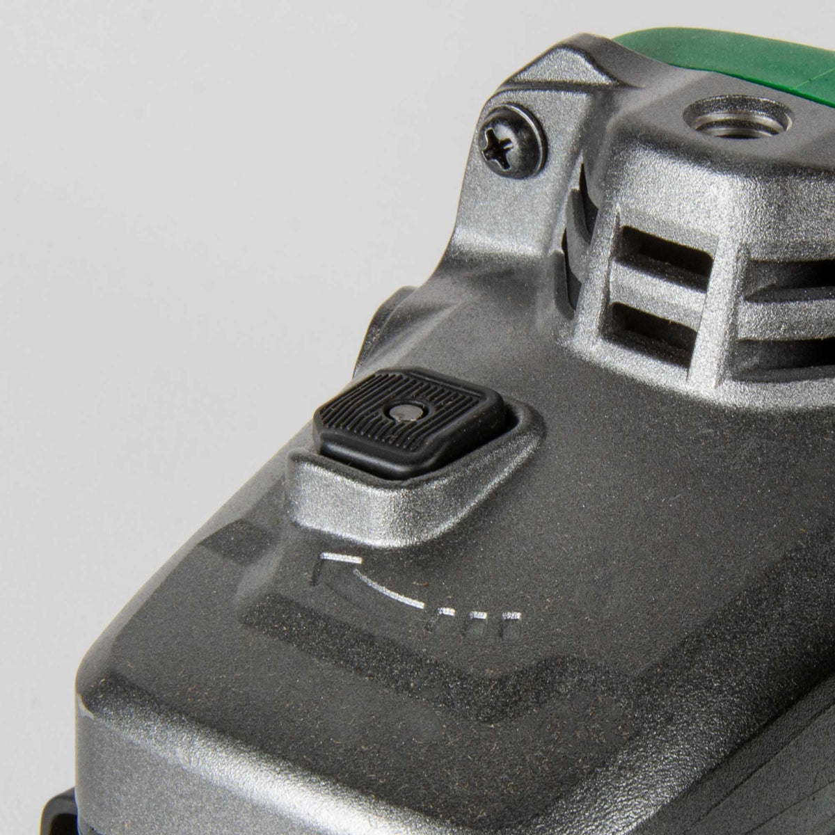 Metabo HPT G12VE2 slim grip diameter enhances comfort during extended use.