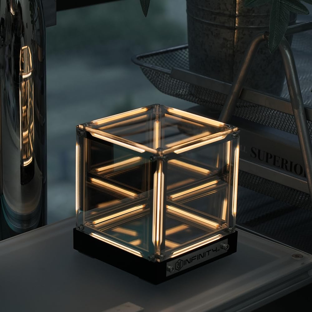 Mhaohuofu Infinity Cube Light front view shows immersive 4D infinity mirror ambiance