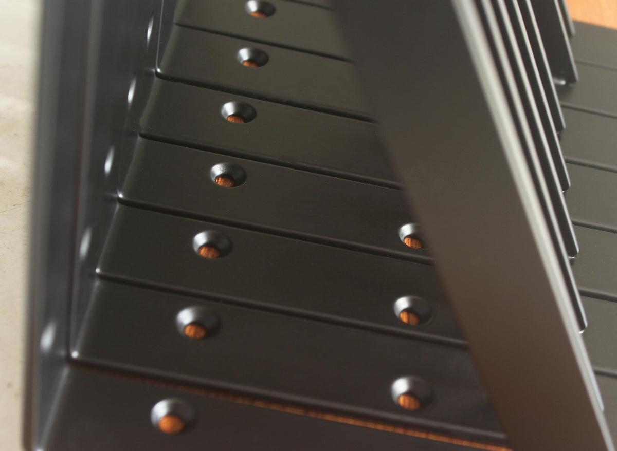 MHMYDZ packaging shows four brackets with screws for quick setup.