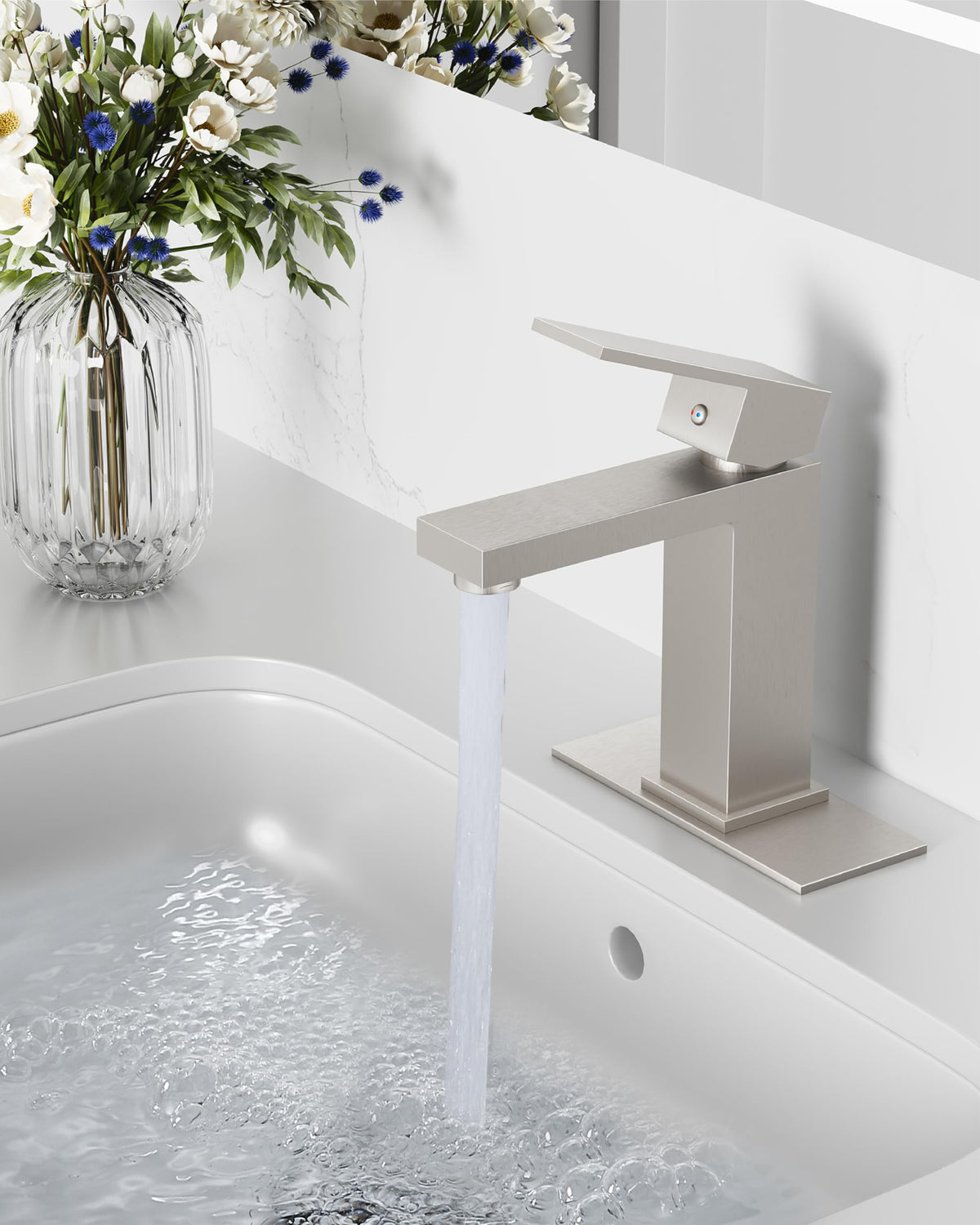 Midanya deck plate for 3-hole sinks enables versatile renovations.