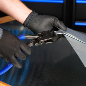Midwest Snips seamer tong hot drop-forged steel components offer long-lasting durability.