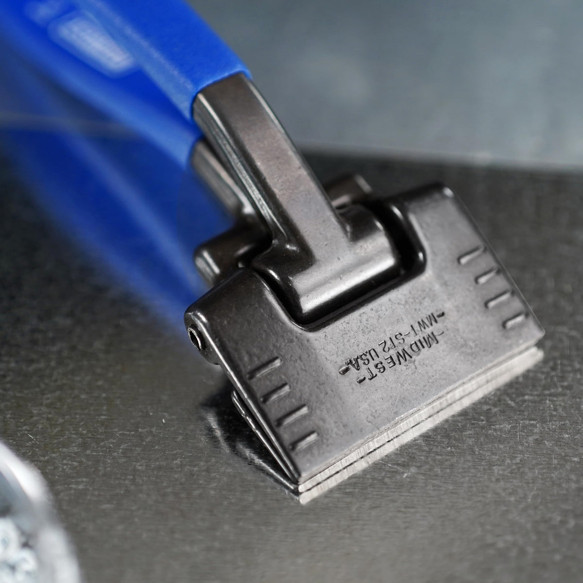 Midwest Snips seamer tong Kush'N-Power grips provide comfortable, slip-free handling.