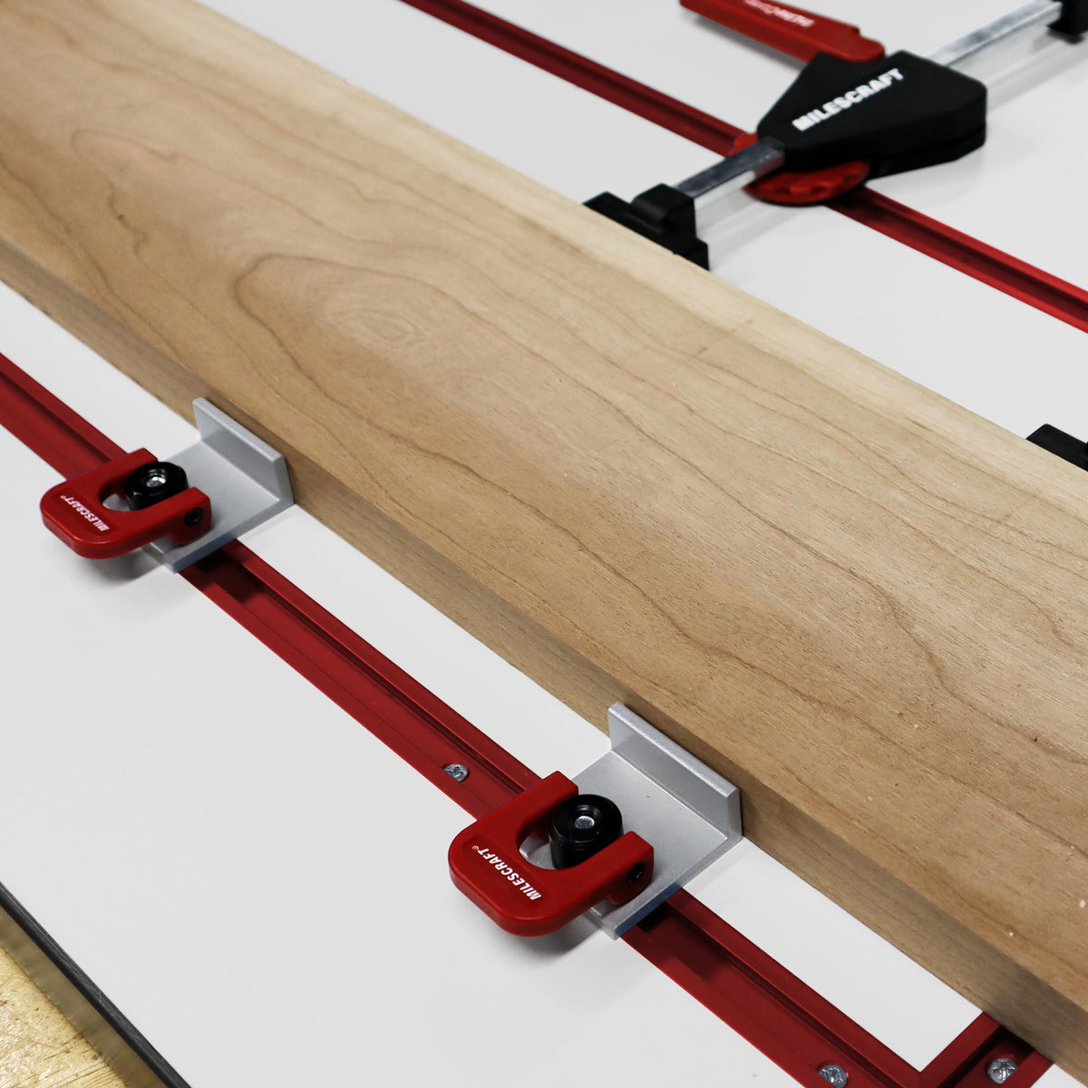 Milescraft 4030 T-Bolt fits most T-Tracks for versatile setups.