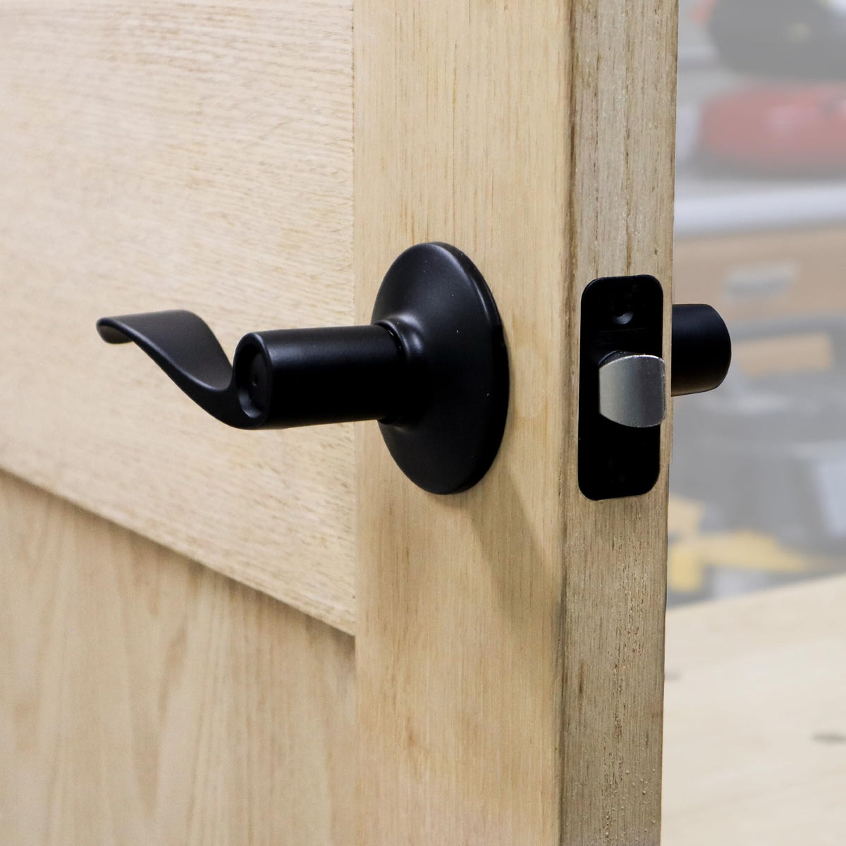 Milescraft LockMatePLUS drill guide improves accuracy and extends jig life