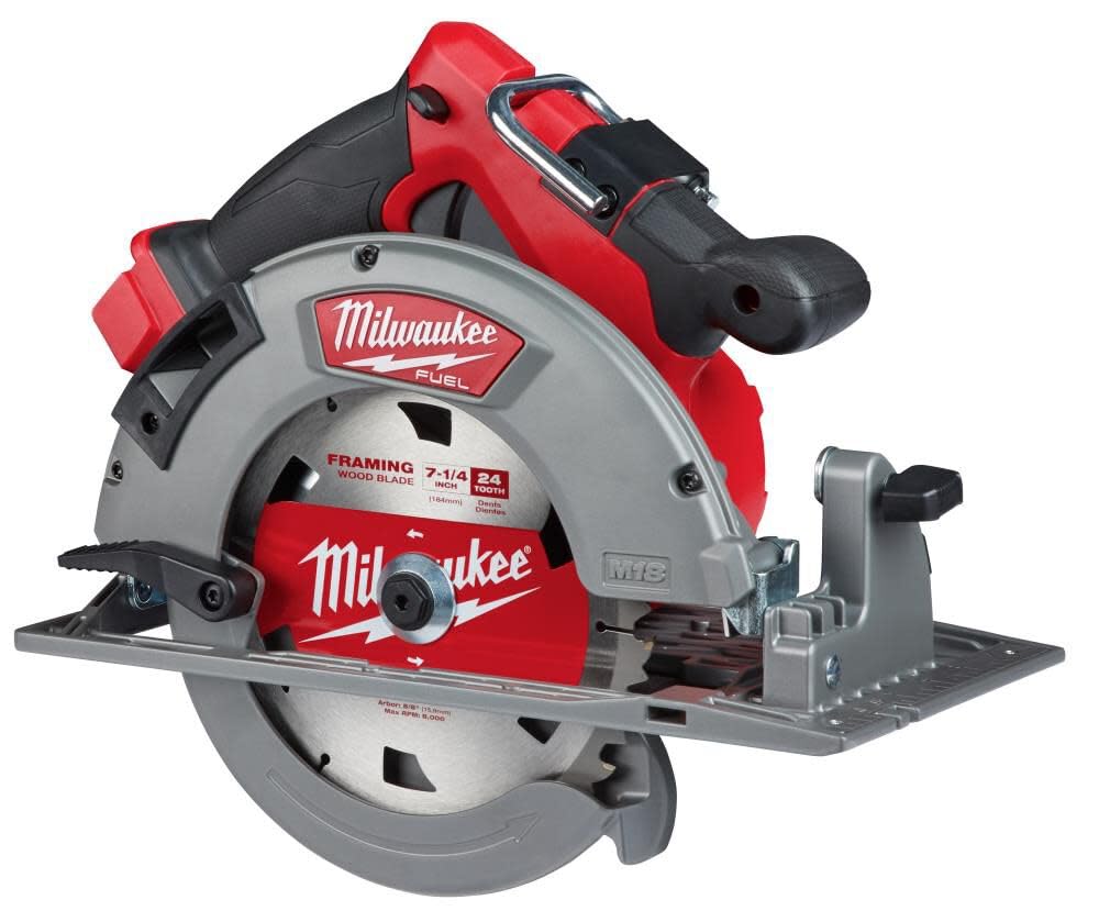 Milwaukee 2732-20 dust port helps keep surfaces clean during cuts