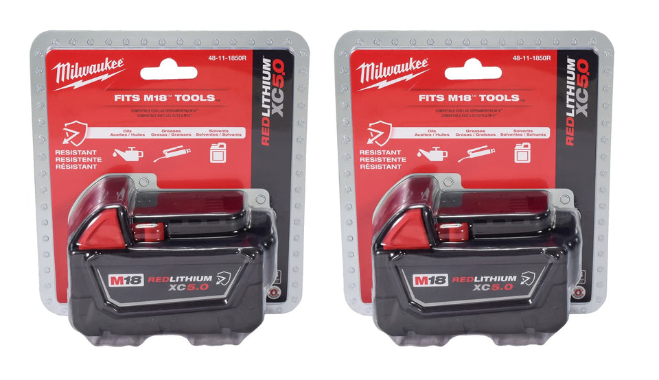 Milwaukee 48-11-1850R battery front view highlighting rugged housing and extended capacity.