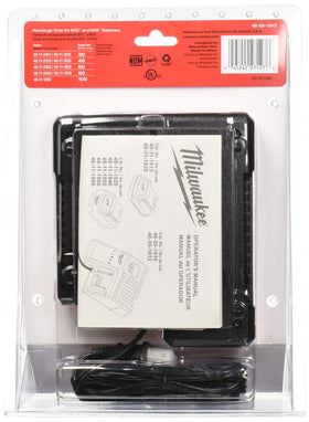 Milwaukee 48-59-1812 shows LED indicators and onboard fuel gauge for quick charge status on site.