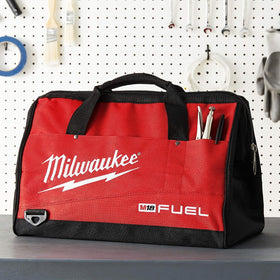 Milwaukee 902033036 bag features heavy-duty zippers for secure closure