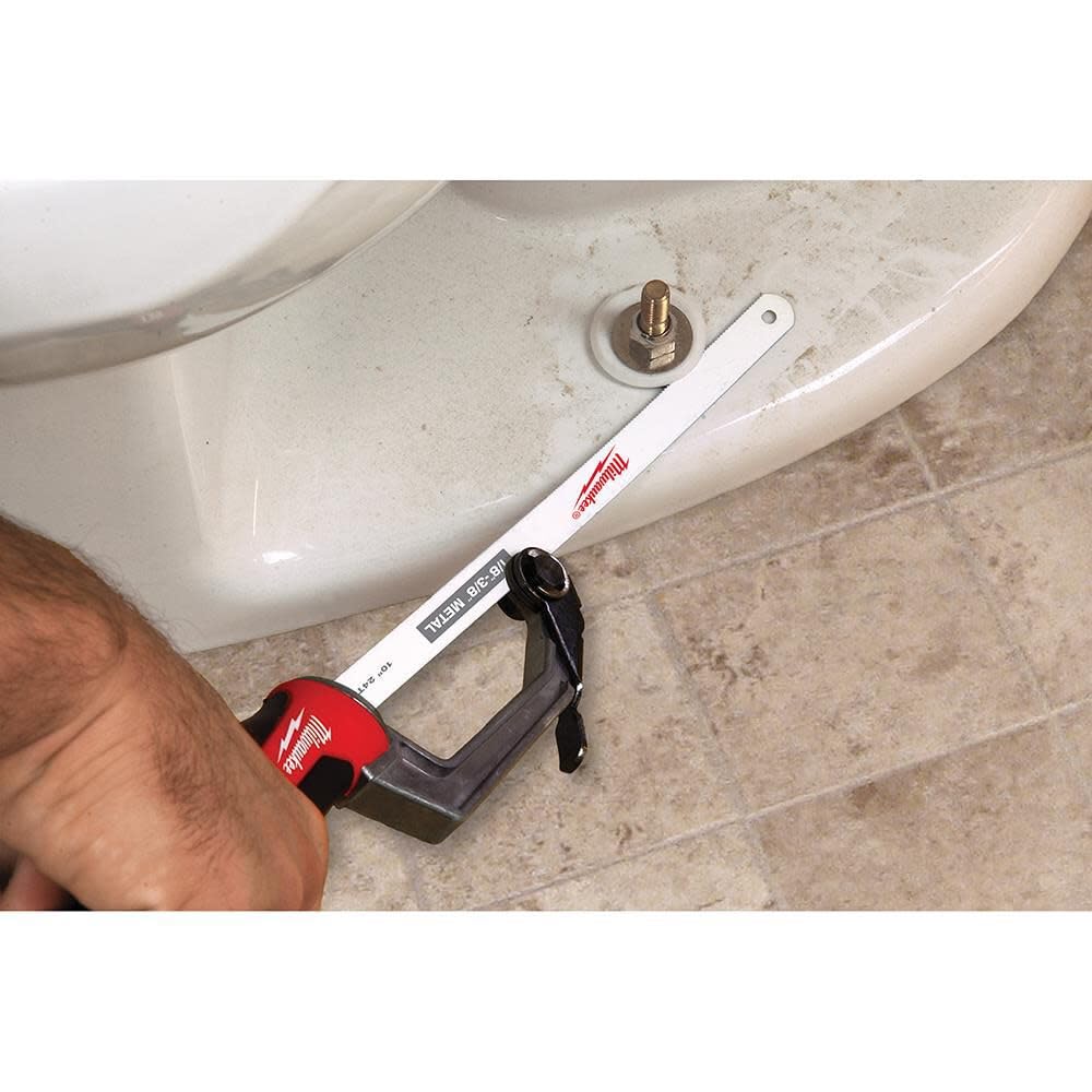 Milwaukee compact design optimized for cutting in tight spaces.