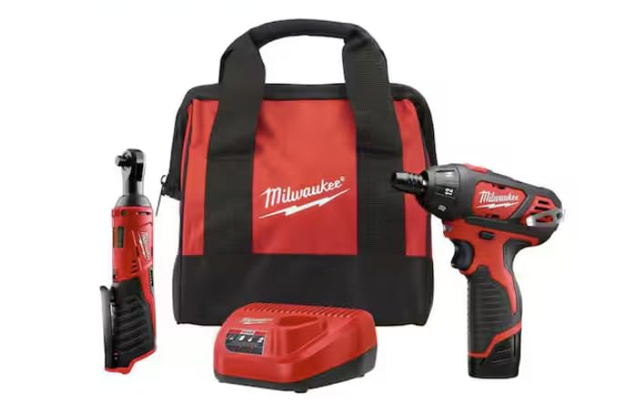 Milwaukee M12 12V ratchet and screwdriver 2-tool kit offering compact, versatile fastening in tight spaces.